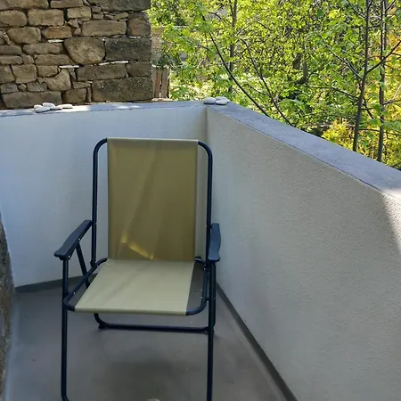 Da Lia Momjan